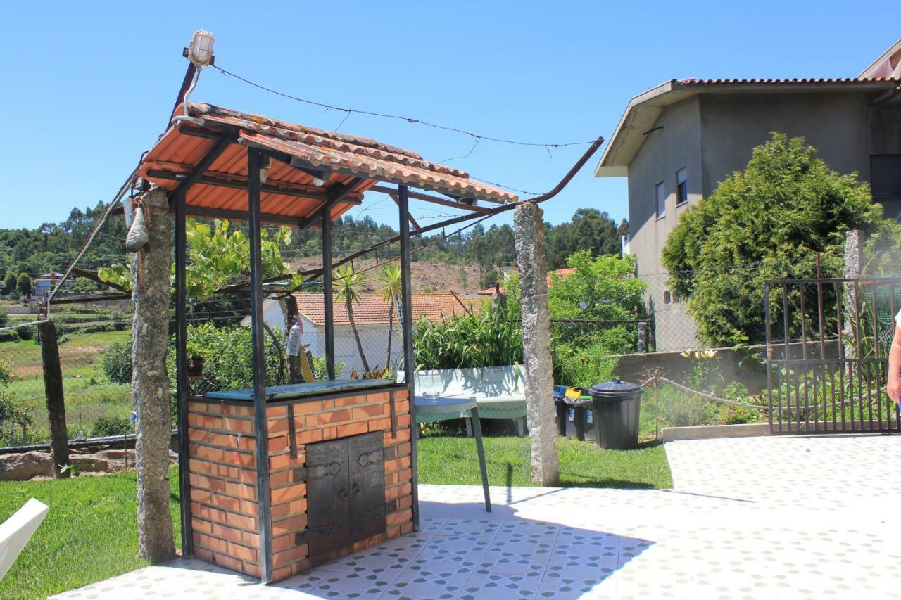 Villa Vivenda Mendes Outeiro  Esterno foto